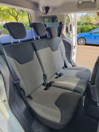 Ford Tourneo Courier 2016