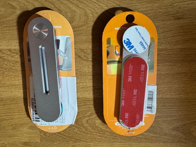 Suportes de monitor de computador, Óculos, Alto-falantes 14 €