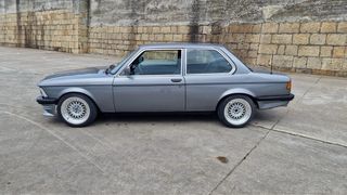 BMW e21 325i