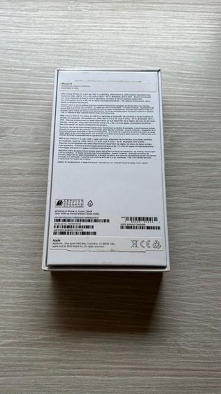 iPhone 14 (256GB) - Morado