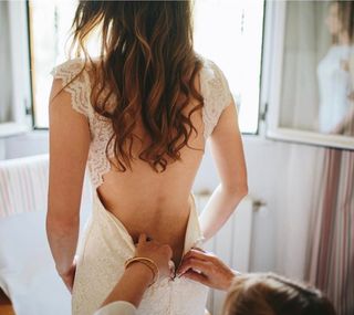 Vestido novia de encaje blanco champagne