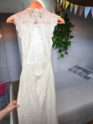 Vestido novia de encaje blanco champagne