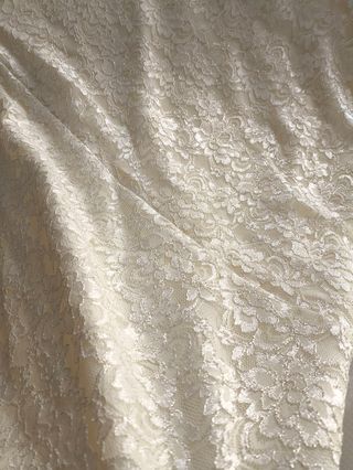 Vestido novia de encaje blanco champagne