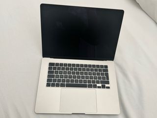 MacBook Air plata
