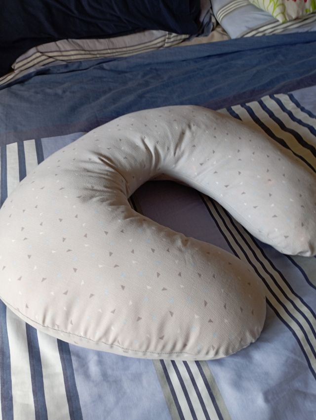 Cojín lactancia color gris