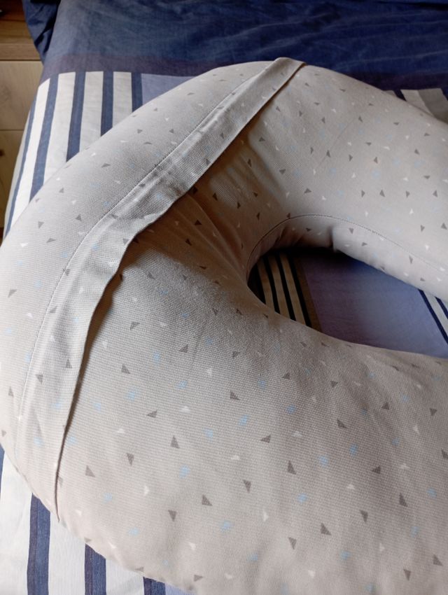 Cojín lactancia color gris