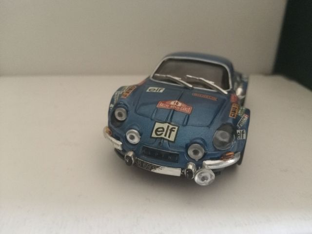 Scalextric Renault Alpine A110