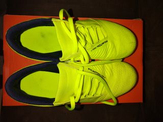 REBAJADO. Botas de fútbol Nike Jr. talla 40