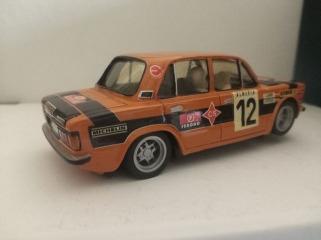 Scalextric team slot