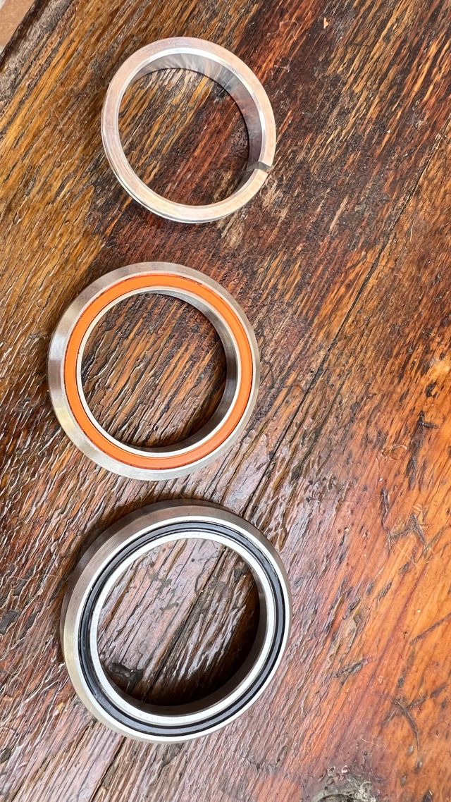 Juego rodamientos dirección Giant Defy