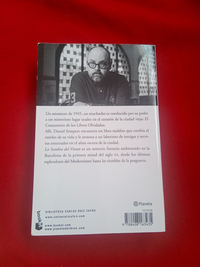 Libro- "La sombra del viento" de Carlos Luis Zafon