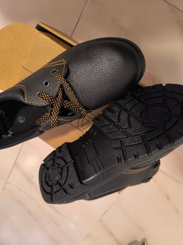 Zapatos seguridad SCALA negros