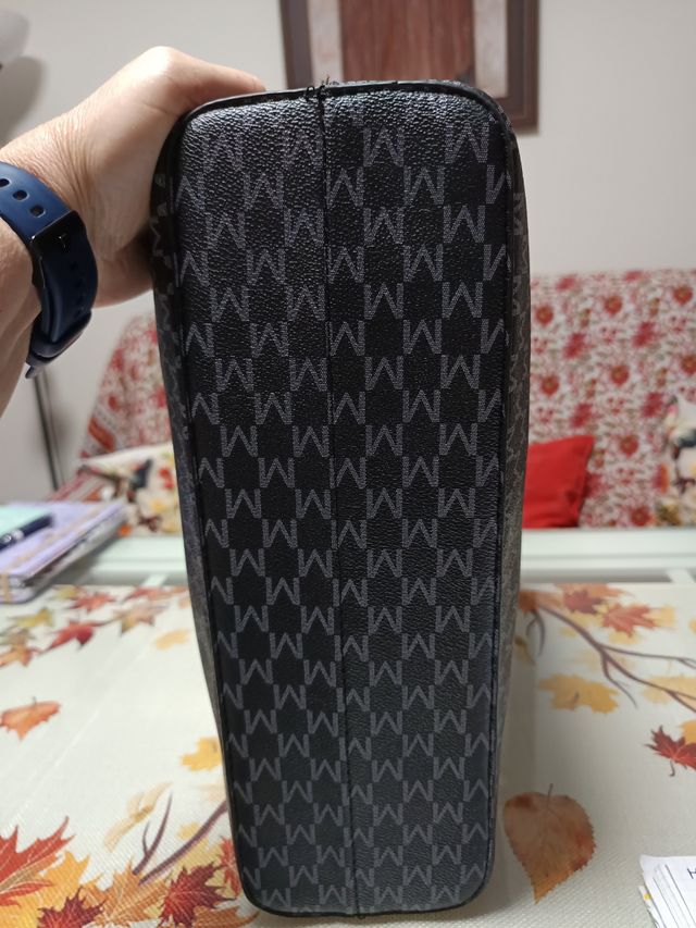 Bolso negro gran capacidad