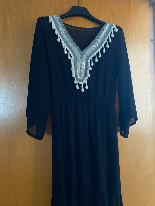 Vestito lungo nero con dettagli bianchi Tg S