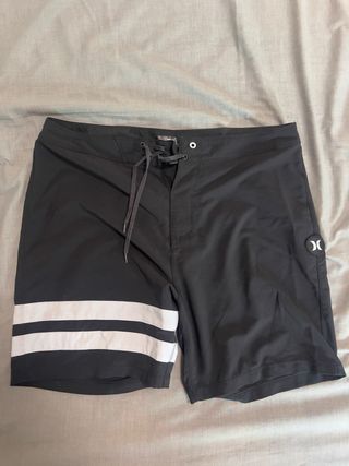 Pack de cinco bañadores Hurley originales.