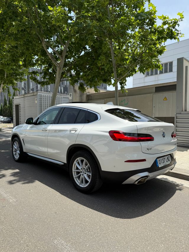 BMW X4 20i