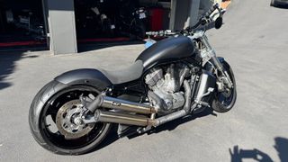 Harley Davidson VRSC V-Rod Negra