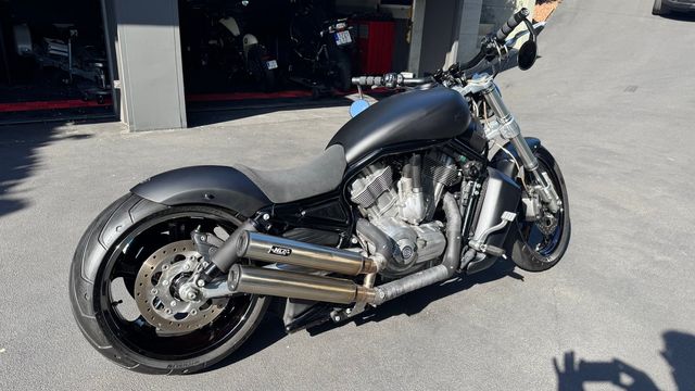 Harley Davidson VRSC V-Rod Negra