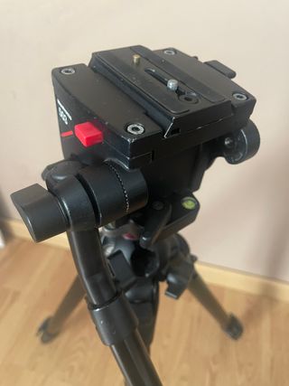 Trípode Manfrotto 755B + Cabezal 503