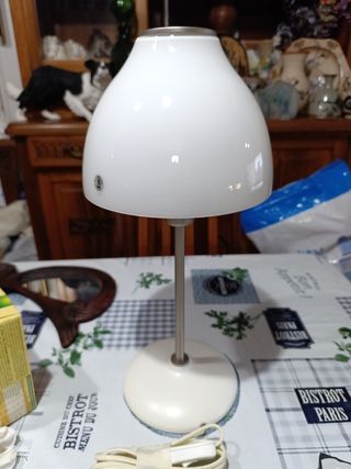 Lampara mesa IKEA .