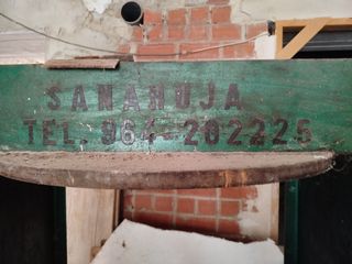 Prensa aceitunas antigua