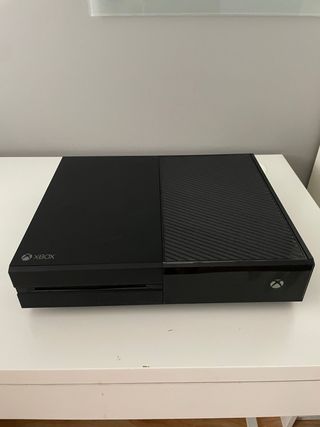 Xbox One 500GB + 5 juegos