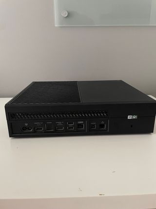 Xbox One 500GB + 5 juegos