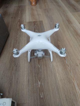 Dji Phantom 4 Drone