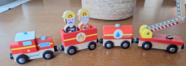 Tren Janod Bomberos + regalo xilófono