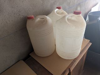 Regalo 3 Garrafas Agua 25L usadas gratis