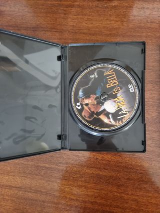 DVDs de películas conocidas.