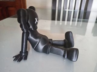 Figura Kaws en 3D