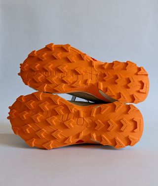 T36 - Salomon Alphacross 5 W - zapatillas trail