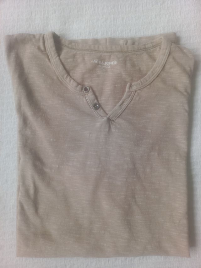 Camiseta beige Jack & Jones