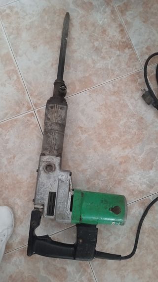 Martillo demoledor Hitachi H 55SA*