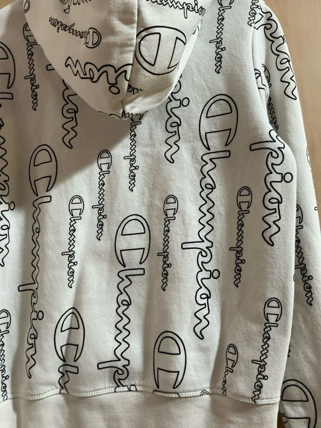 Sudadera Champion blanca talla S, totalmente nueva