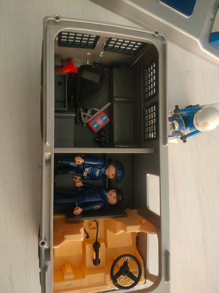 Playmobil furgón y moto policía.