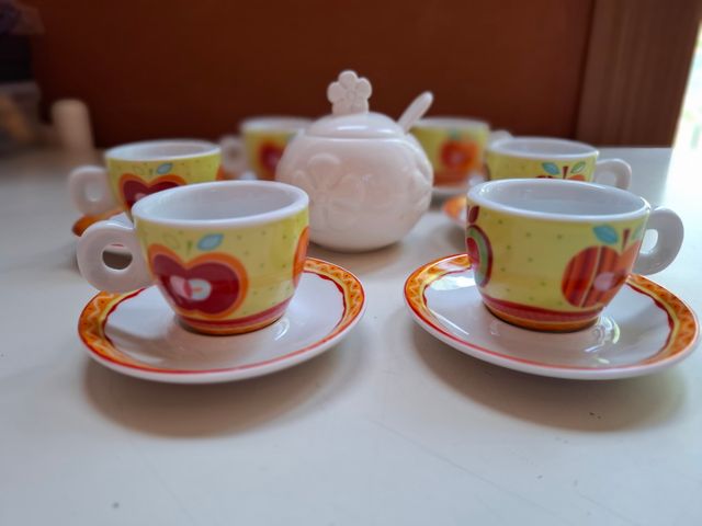 Set 6 tazzine con zuccheriera