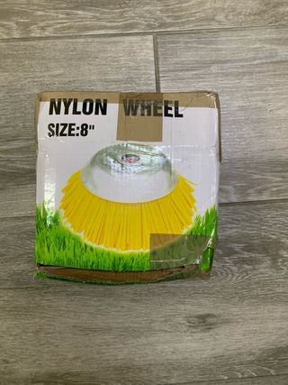 Cepillo de Nylon para Desbrozadora – 8”