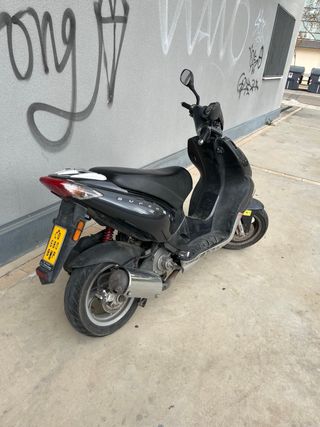 Kymco Super 49cc - Buen estado