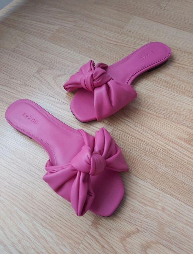 Sandalias rosa lazo