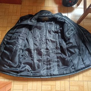Chaquetón piel negro