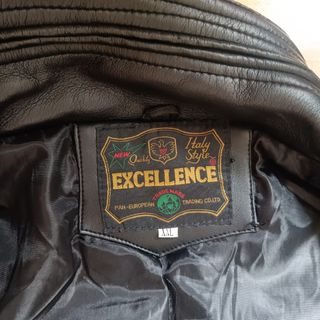 Chaquetón piel negro