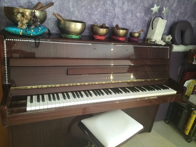 Piano Yamaha 1975. Afinar