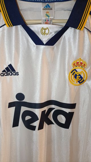 Camiseta Roberto Carlos RM fútbol retro vintage 99