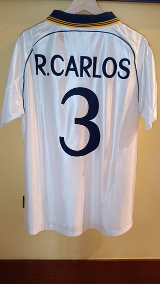 Camiseta Roberto Carlos RM fútbol retro vintage 99