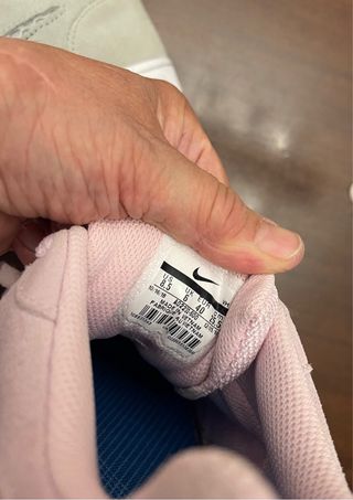 Nike Court Royale rosa