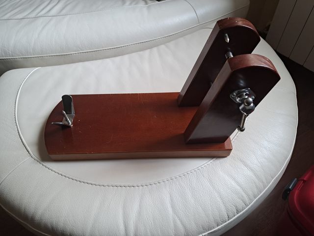 Porta prosciutto in legno massello - 2 pezzi