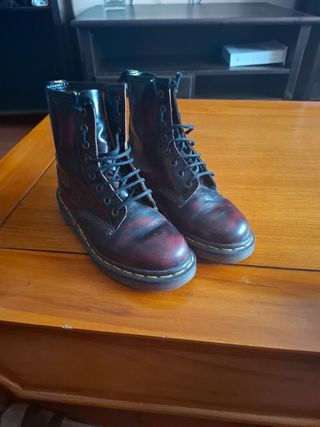 Botas Dr. Martens 1460 - Rojo Burdeos