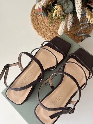 Sandalias Urbanima Marrón